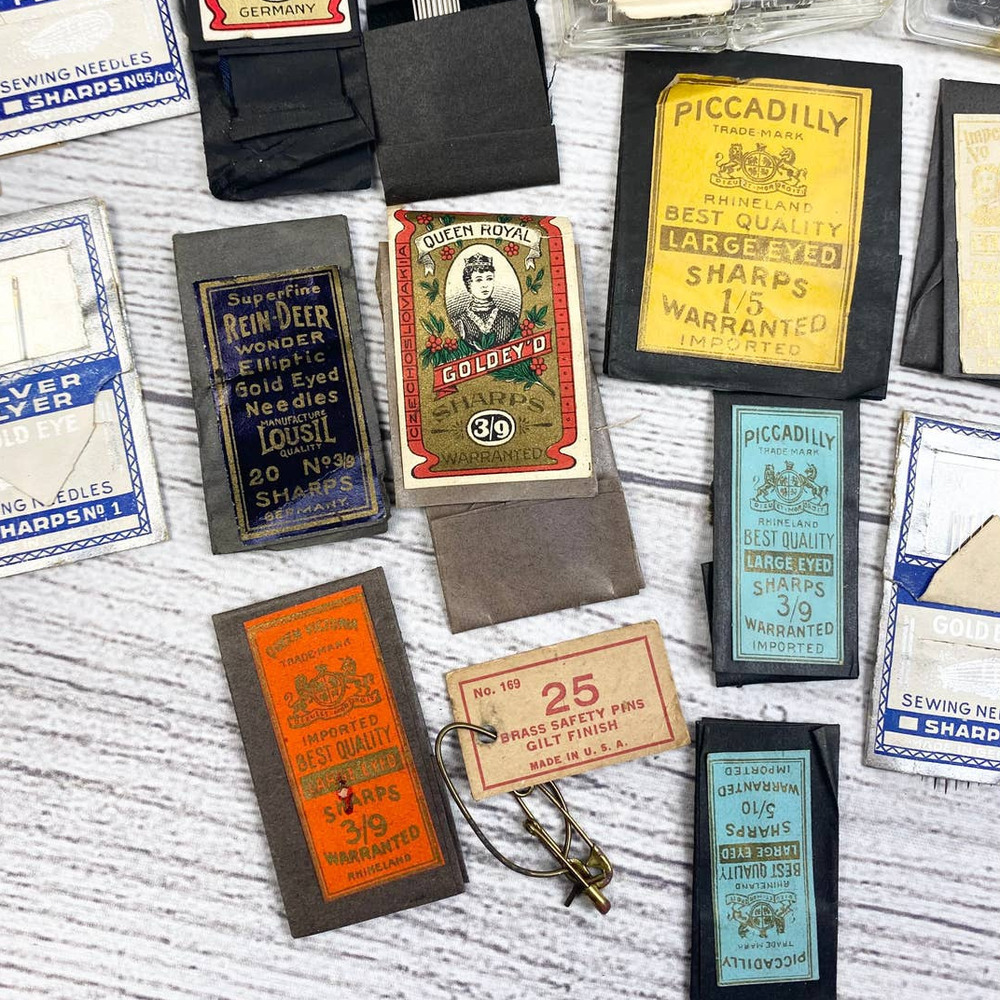 Vintage Sewing Lot Hook Eyelet Snap Guards Straps and Misc. Sewing Accessories - Picture 4 of 10